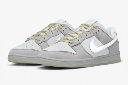 Wolf Grey Low-Top Dunk Sneakers